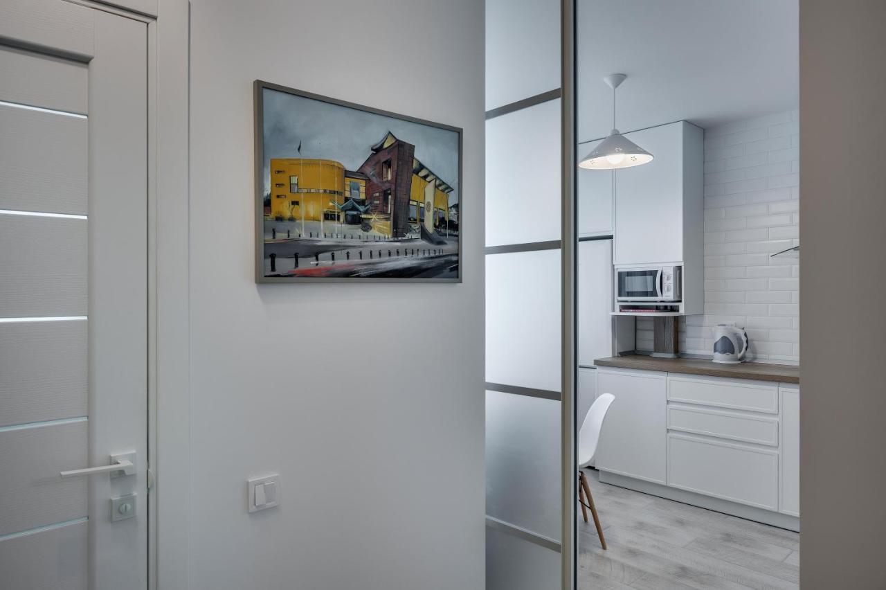 White Apartment Scandinavian Style Zaporizhia Exterior photo